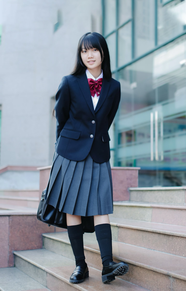 女子学生の制服姿